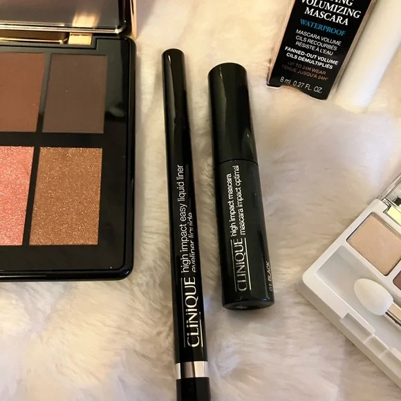All about eyes lot